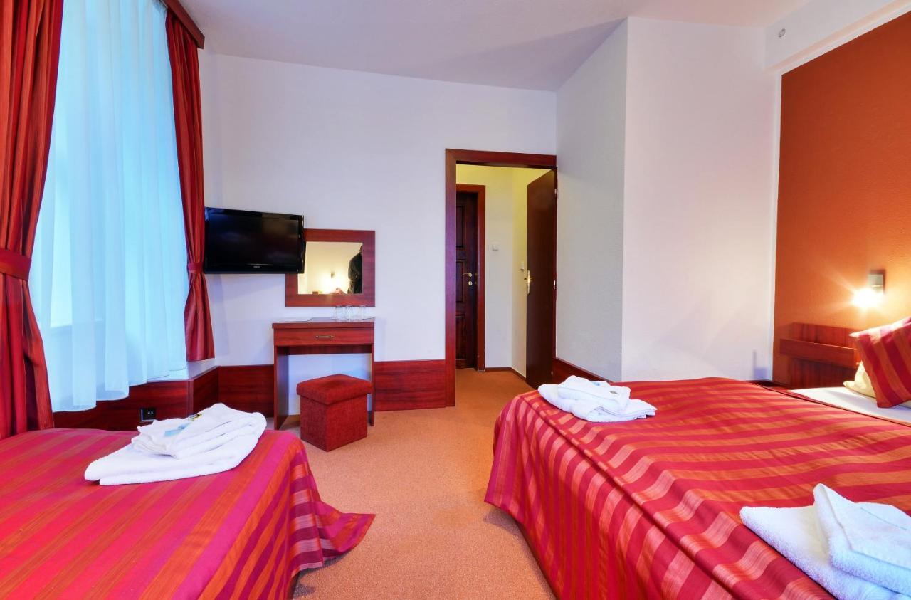 Hotel Stara Posta Filipovice Zewnętrze zdjęcie