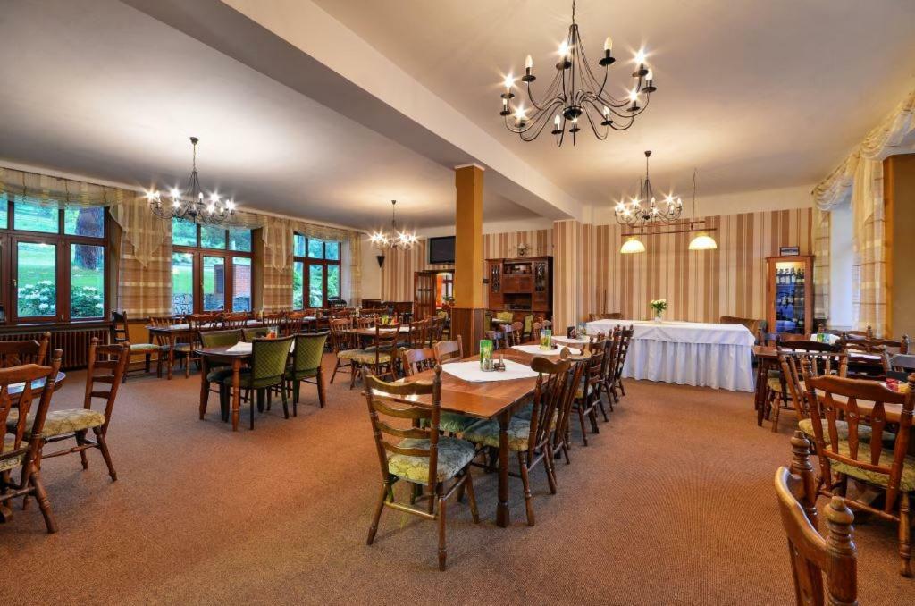 Hotel Stara Posta Filipovice Zewnętrze zdjęcie